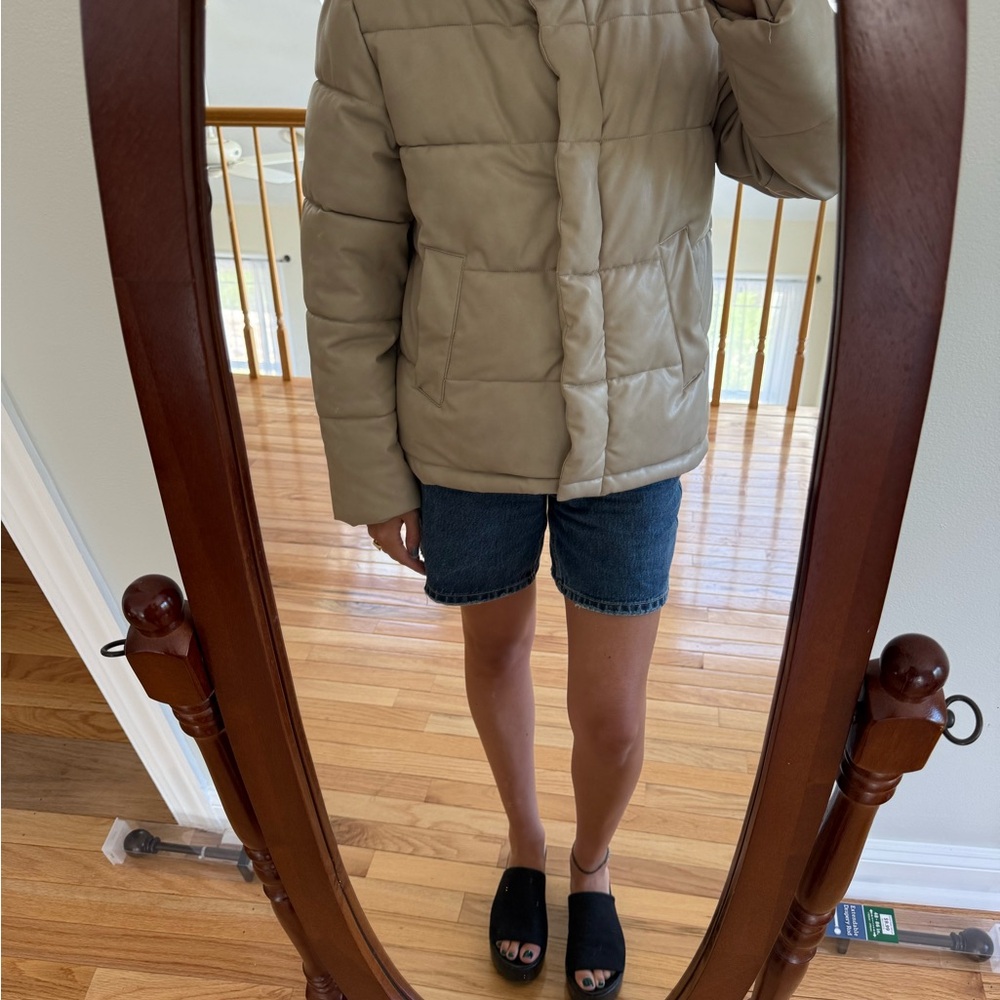 7 For All Mankind Beige Puffer Jacket! - Picture 3 of 4